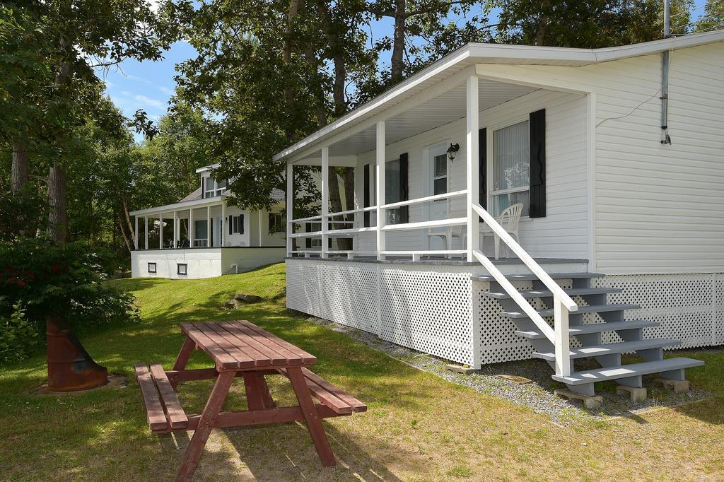 Auberge Sur Mer Charlevoix Saint-Siméon Exterior foto