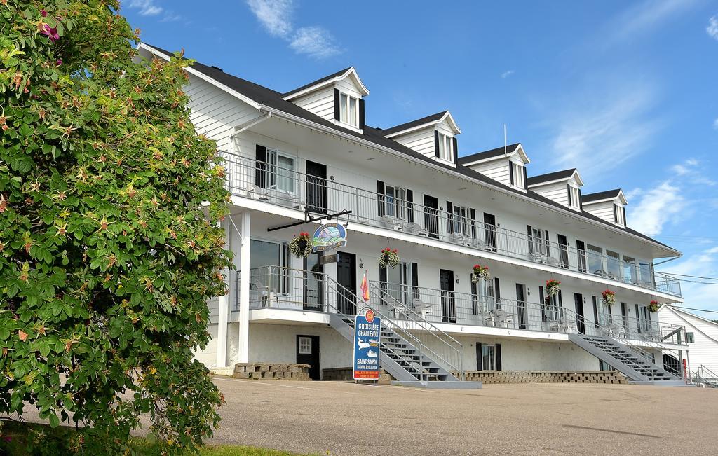 Auberge Sur Mer Charlevoix Saint-Siméon Exterior foto