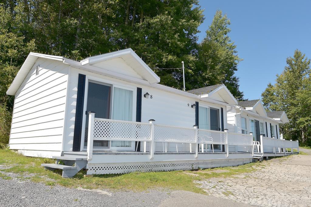 Auberge Sur Mer Charlevoix Saint-Siméon Exterior foto